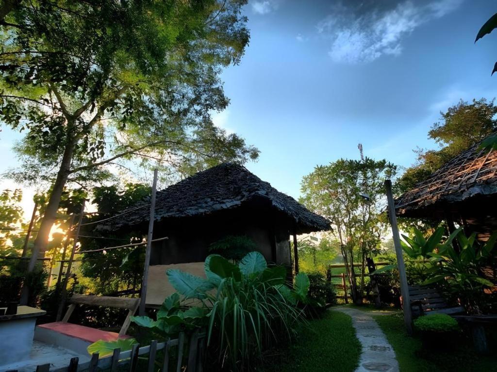 Khun Nai Tern Sai Hotel (Adults Only) Пай Екстериор снимка