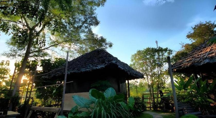 Khun Nai Tern Sai Hotel (Adults Only) Пай Екстериор снимка